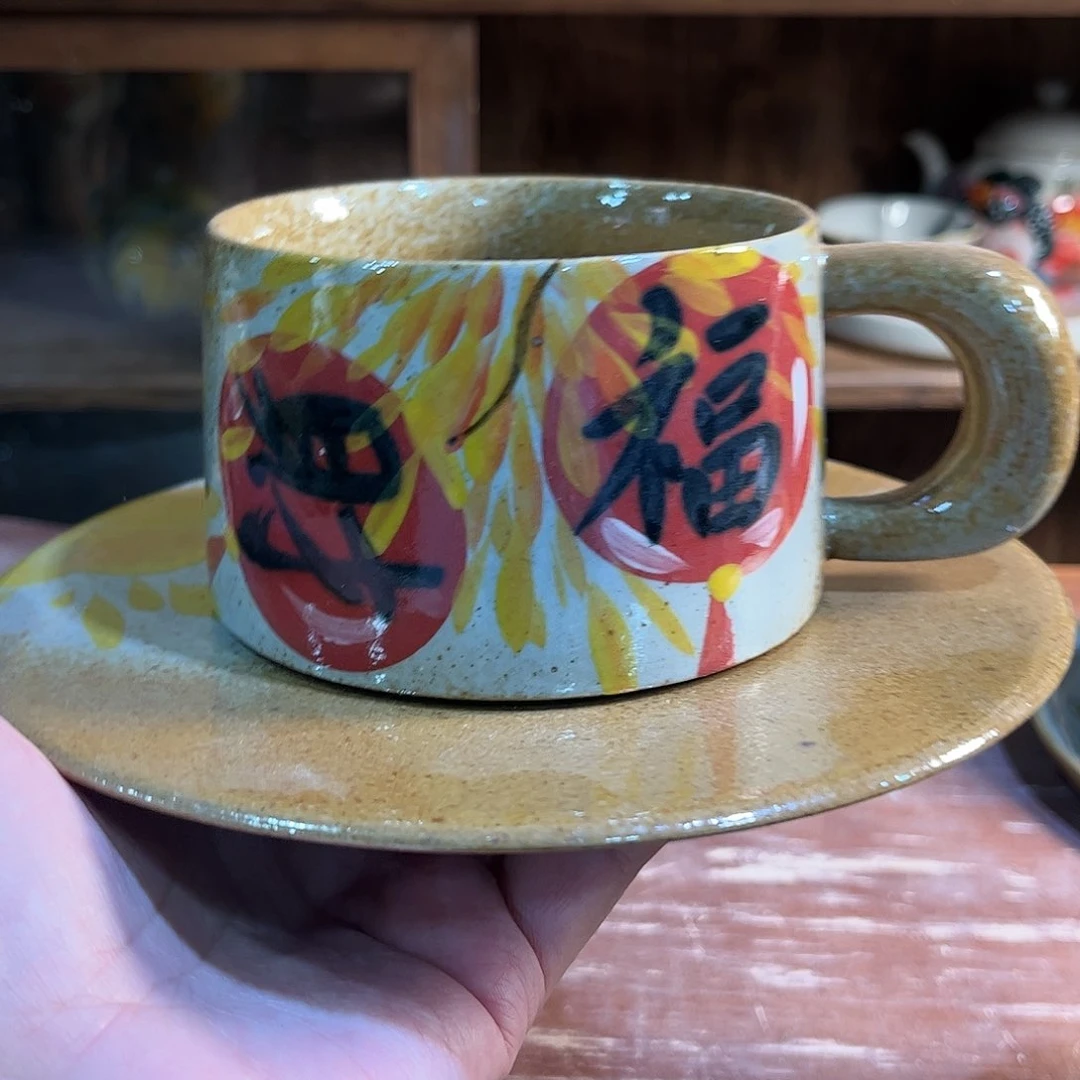 瓷片红红火火过大年