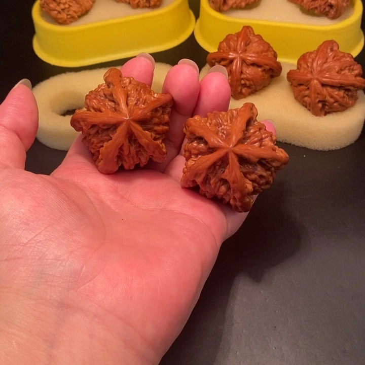绿***司手串/手链核桃工艺五棱