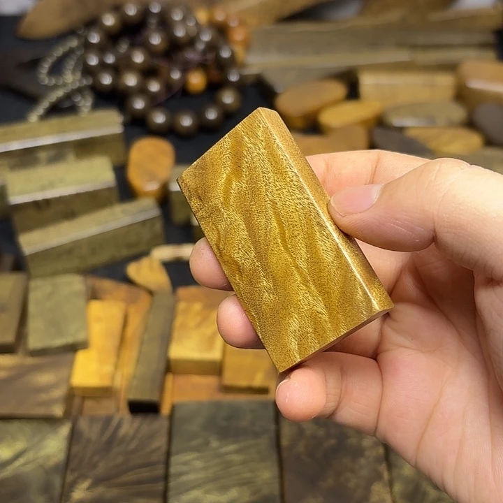 红***鱼金丝楠一物一拍链接