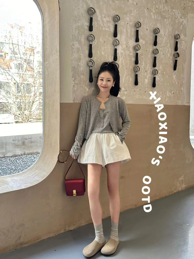 2025秋季新款韩系气质吊带百搭针织开衫白色显瘦高腰阔腿短裤套装