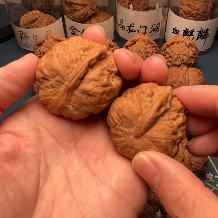 文玩核桃吊坠蛤蟆头一帆风顺