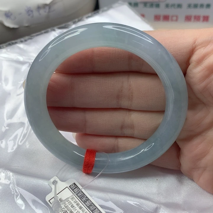 未镶嵌手镯（圆镯）翡翠43