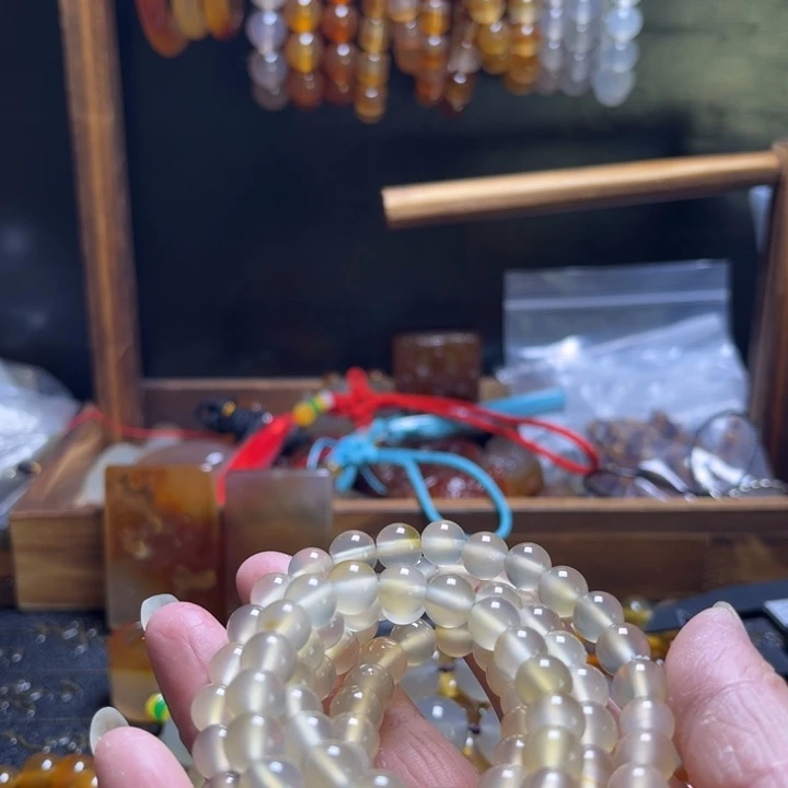 玛瑙/玉髓颈饰合金袁**?1