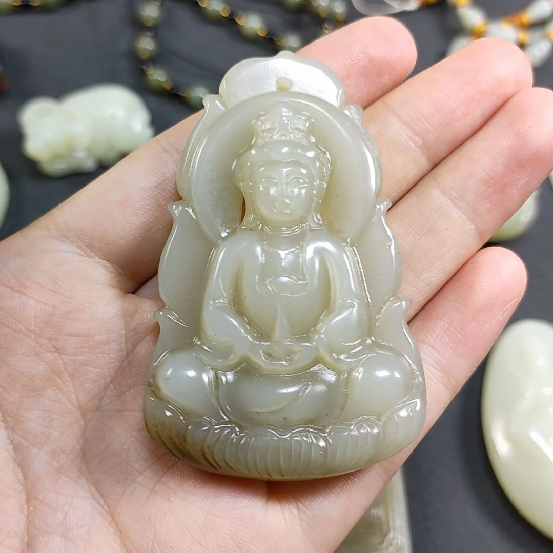 和田玉未镶嵌颈饰