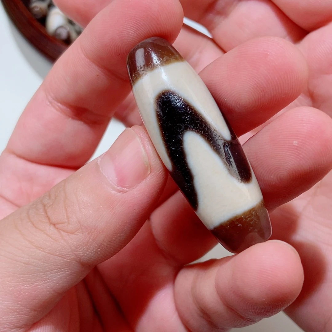 玛瑙/玉髓颈饰合金