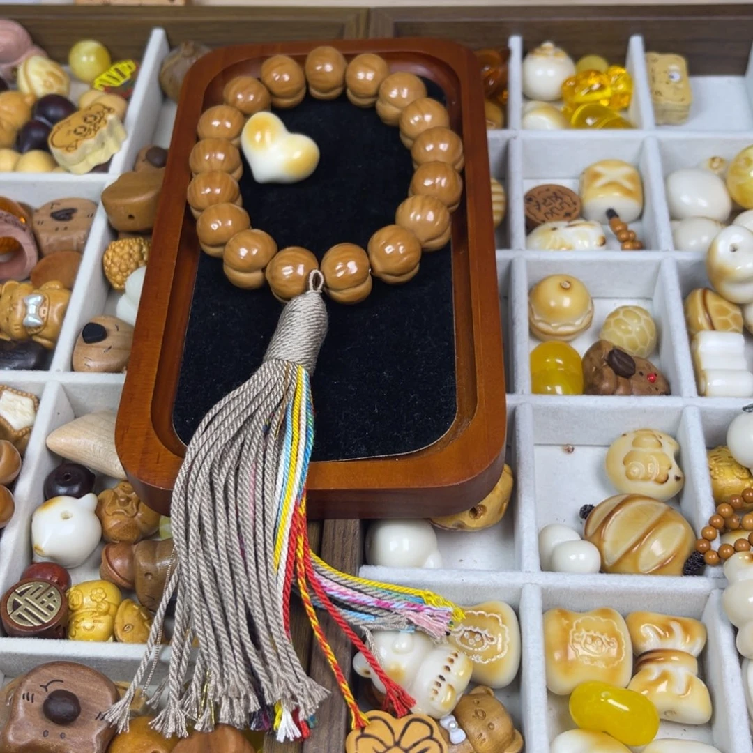 i***e猴头核桃吊坠猴头