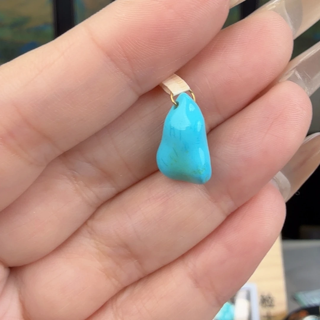 绿松石未镶嵌珠宝奇石