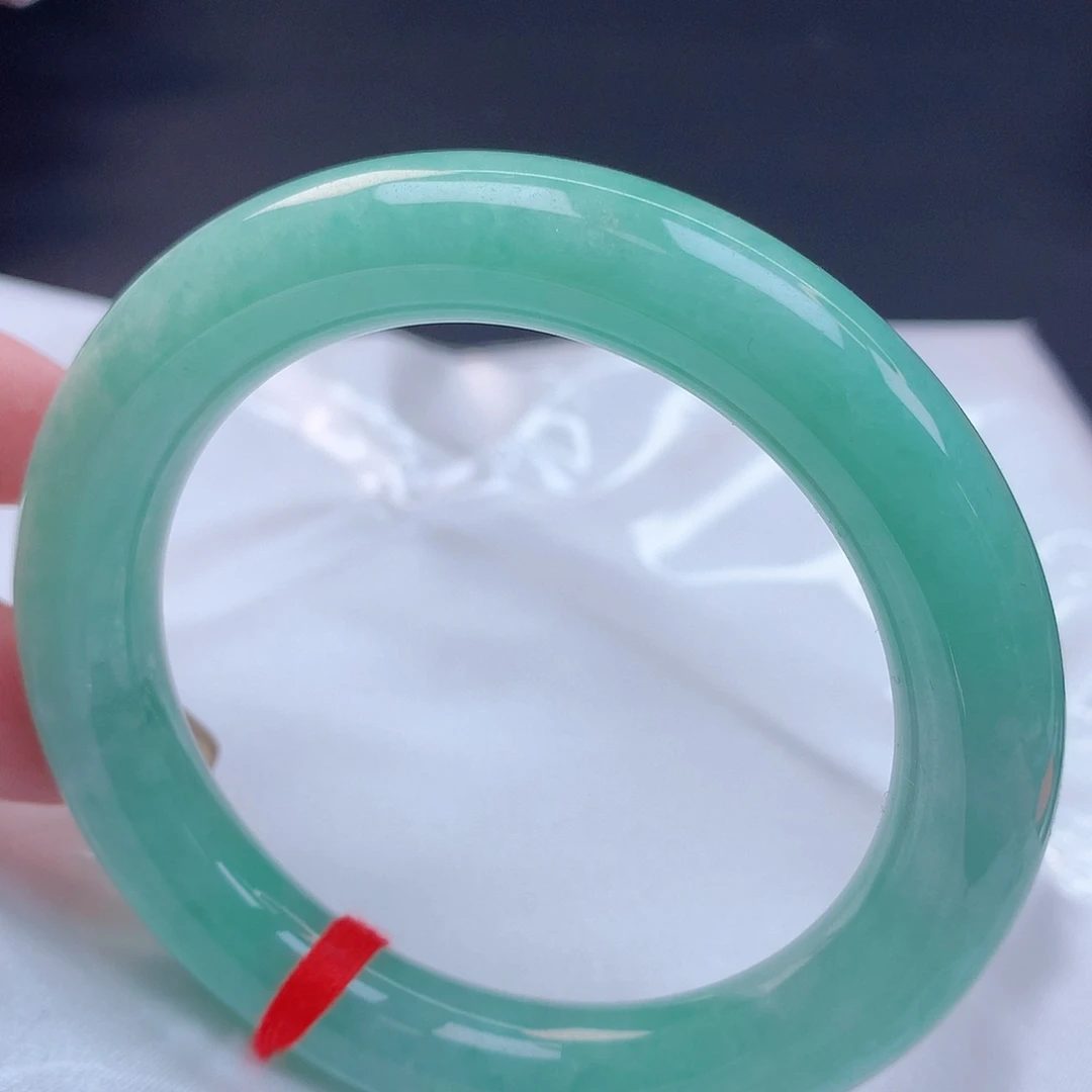 【闪购商品】未镶嵌手镯翡翠54。