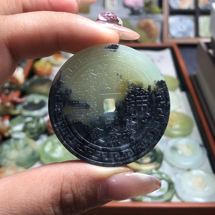 蛇纹石玉未镶嵌岫玉吊坠