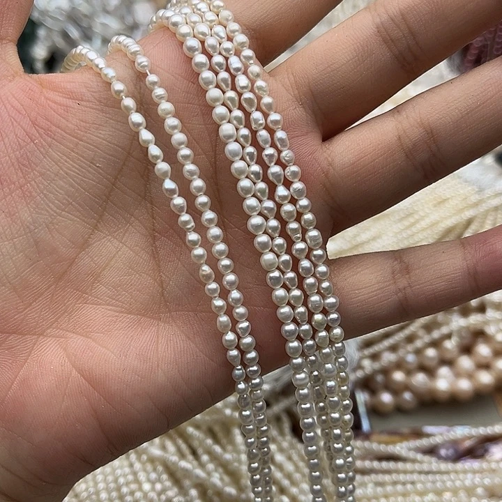 玛瑙/玉髓未镶嵌珠宝半成品一条3mm左右米珠珍珠