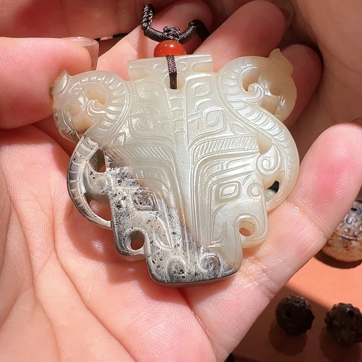 【闪购商品】和田玉未镶嵌颈饰一****s