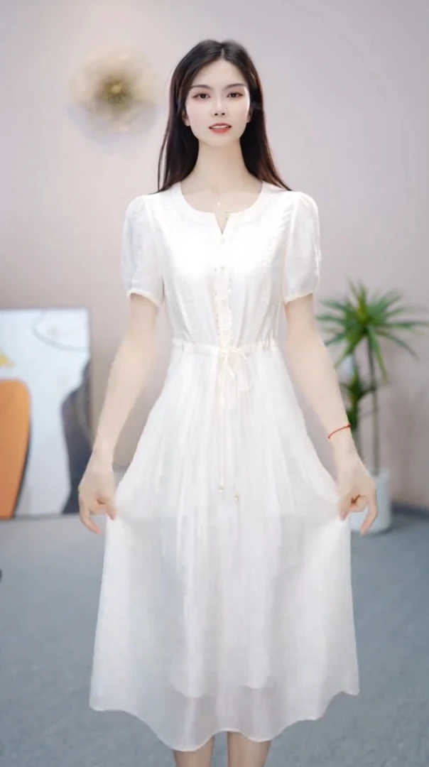 [依橙服饰] 127 款 #  2025 新款 减龄  夏季 时尚  连衣裙