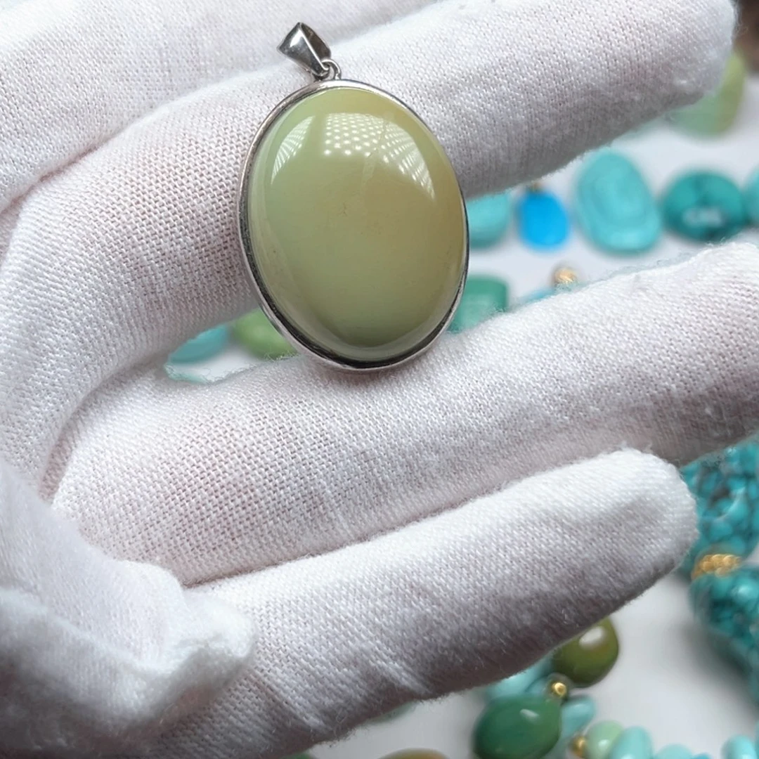 绿松石未镶嵌原矿