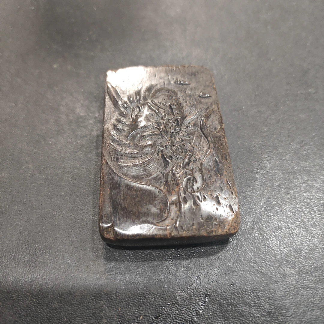 猛犸约46克雕刻件AG1086