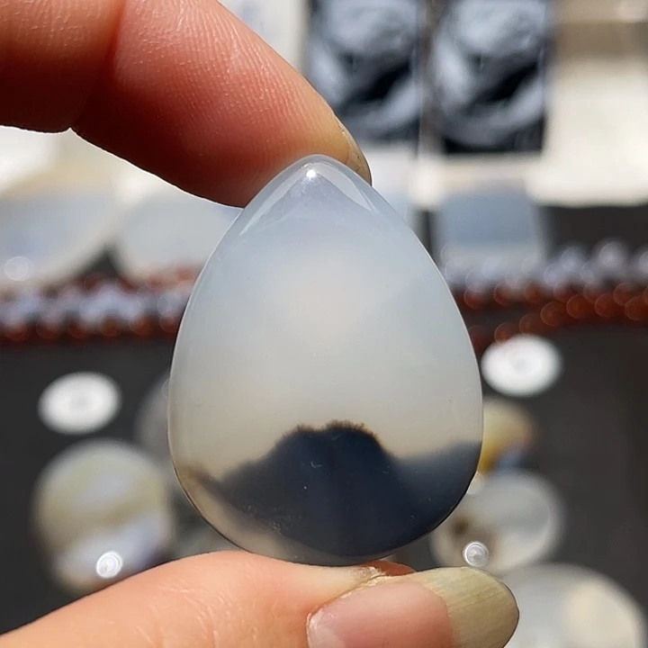 玛瑙/玉髓未镶嵌吊坠(不含链)