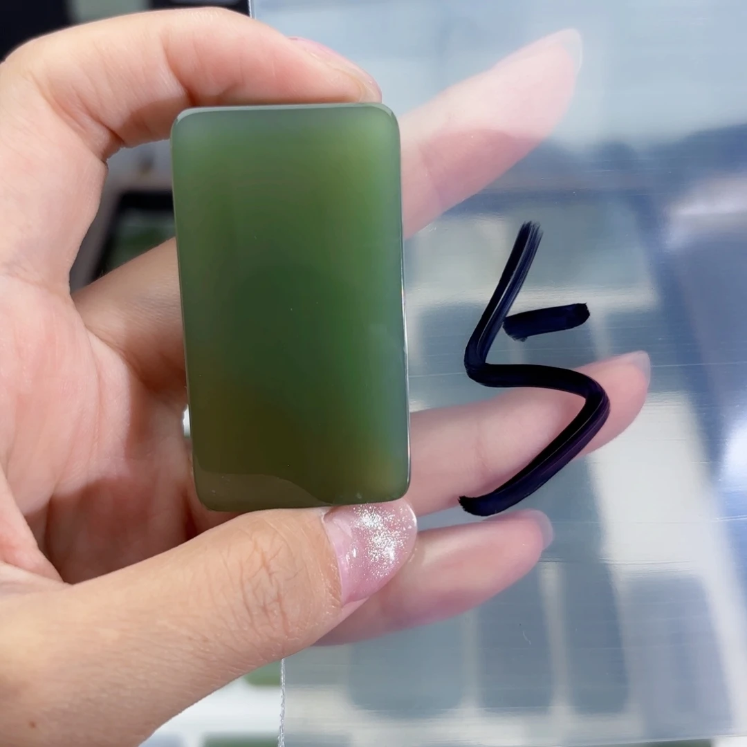 和田玉未镶嵌颈饰生****1