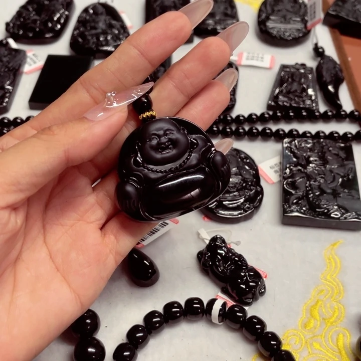 颈饰未镶嵌翡翠吴*