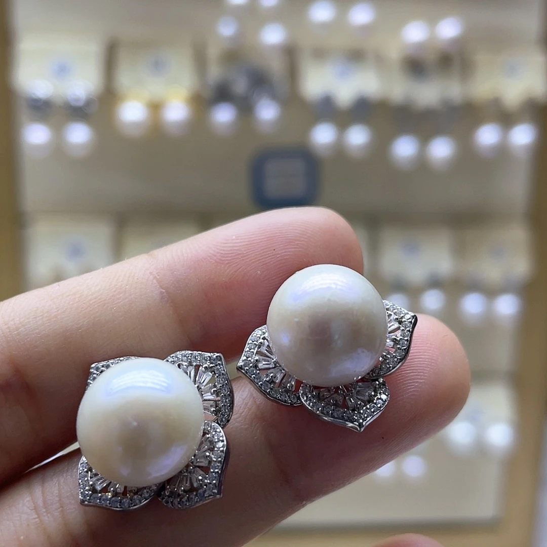 银S925镶嵌淡水珍珠耳饰