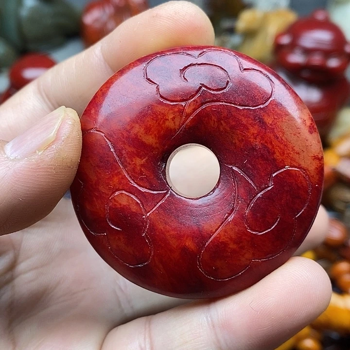 未镶嵌蛇纹石玉颈饰