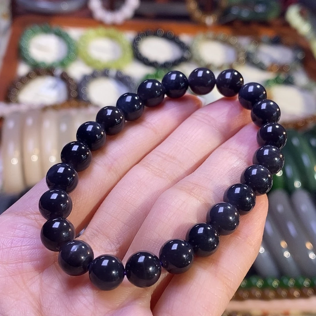 颈饰未镶嵌和田玉毕业级浓烟紫老矿料手串8m帝王紫