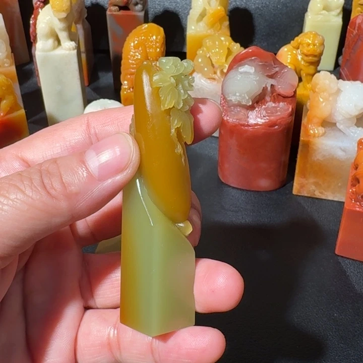 老***T寿山石寿山石月尾绿