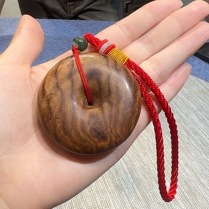 黄花梨/降香黄檀把件