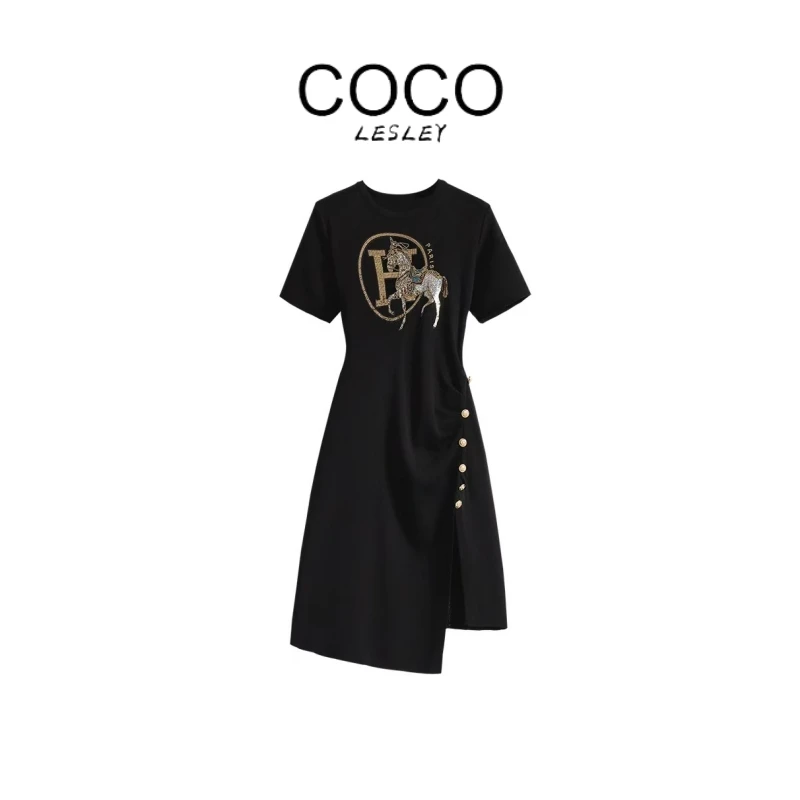 【COCO LESLEY】奢品重工烫钻字母马小香风遮肉百搭显瘦连衣裙夏季