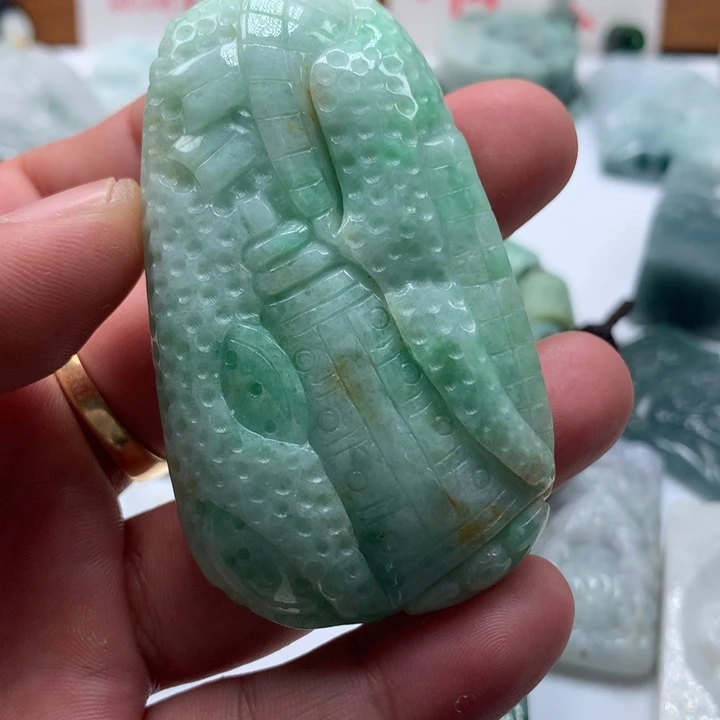 颈饰未镶嵌翡翠保真天然a货翡翠