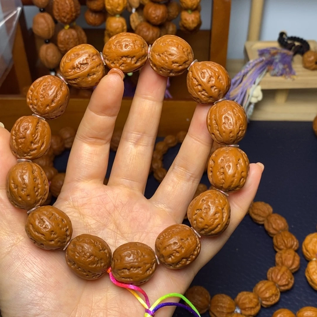 文玩核桃手串光头手持