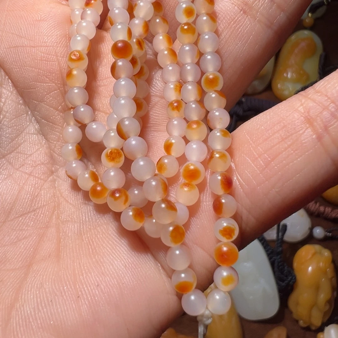 姜***好和田玉未镶嵌颈饰