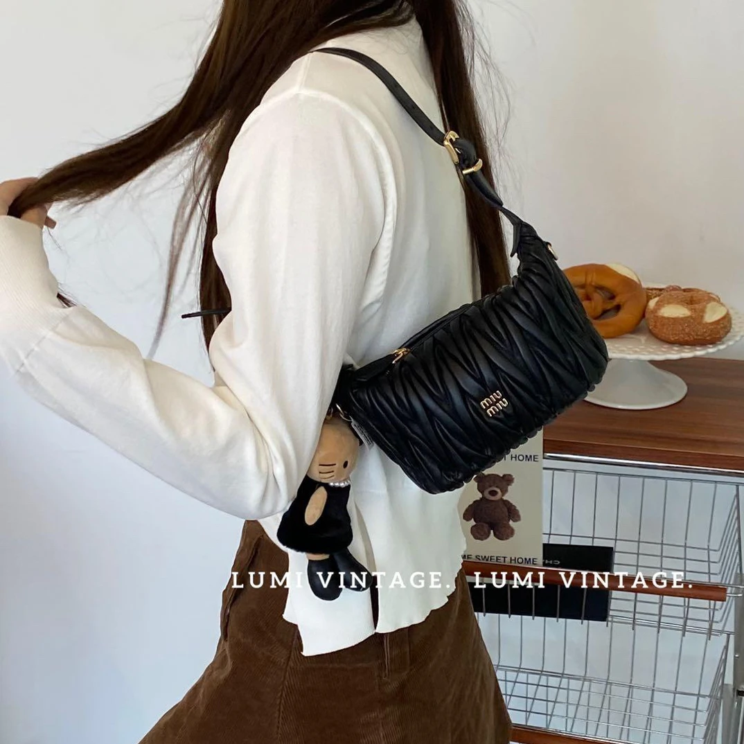 95新 MIU MIU/缪缪 Lumi包展-25FW新款云朵饭盒单肩包