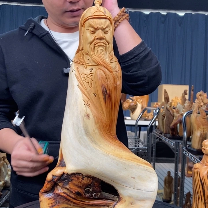 柏木（崖柏）随型摆件