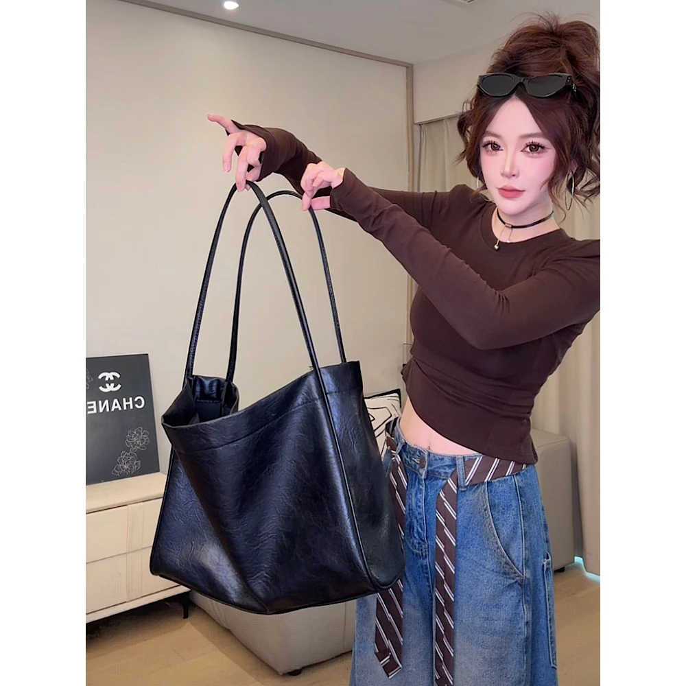 【CCDZ】新款时尚百搭单肩包女