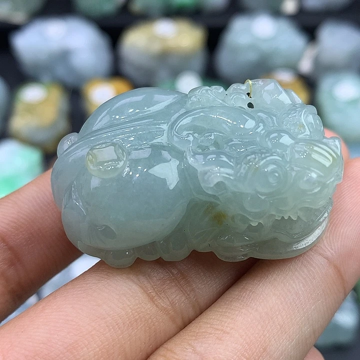 翡翠未镶嵌颈饰天然缅甸翡翠