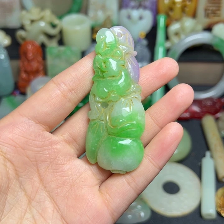 滴血莲花菩提吊坠