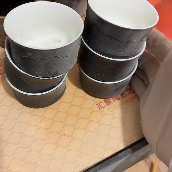 茶具微暇，介意勿拍