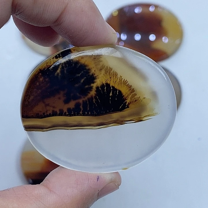 玛瑙/玉髓未镶嵌珠宝半成品