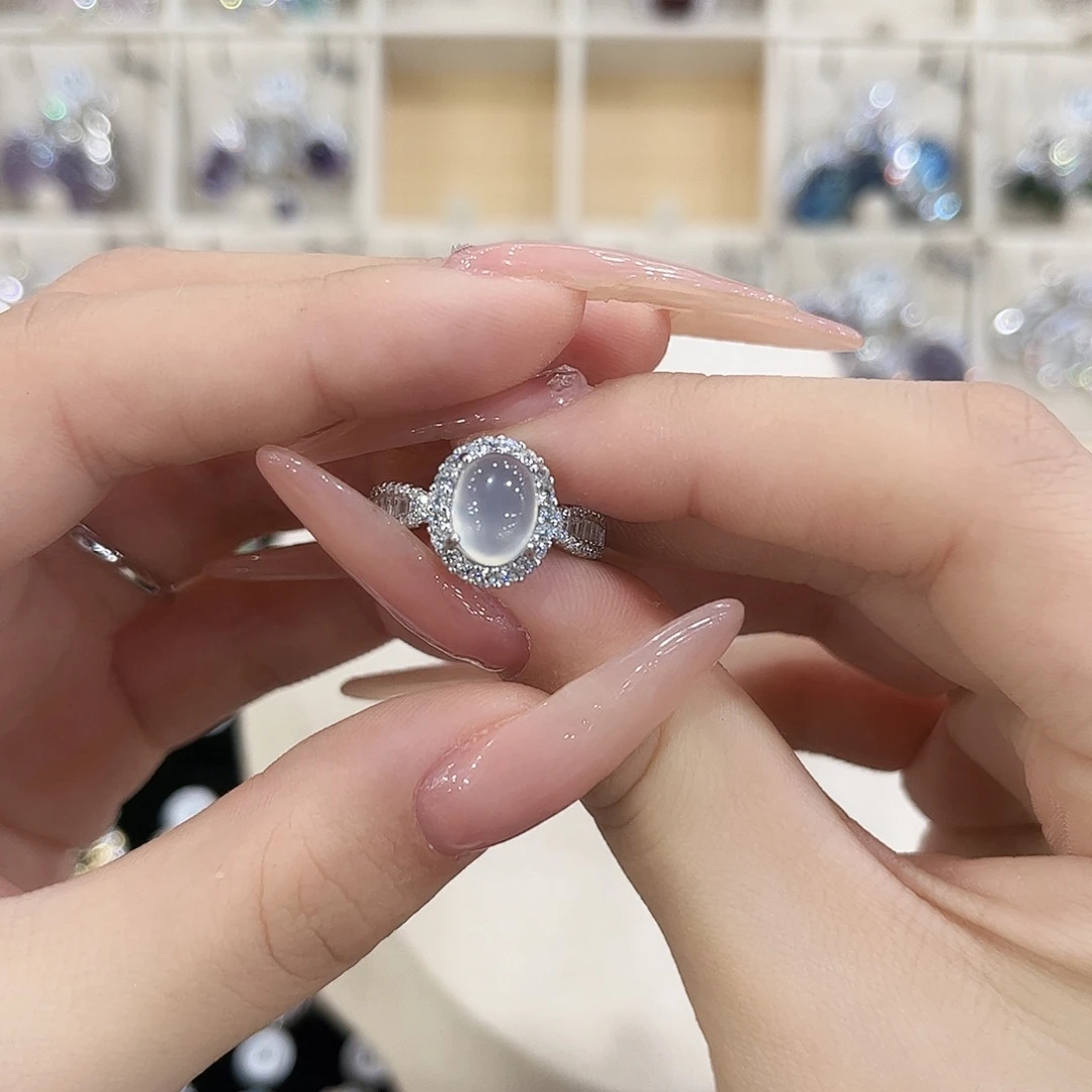 妞****岫玉银S925镶嵌戒指