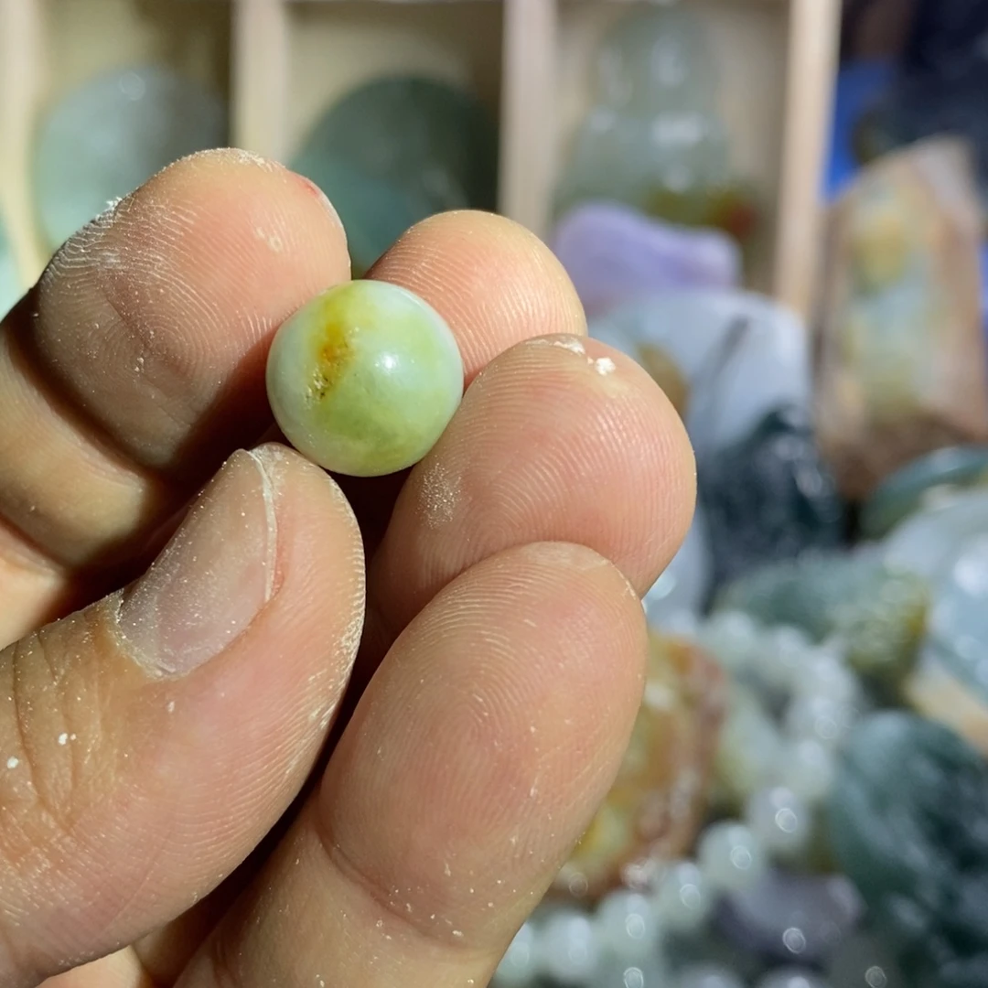 翡翠颈饰未镶嵌叁*翡