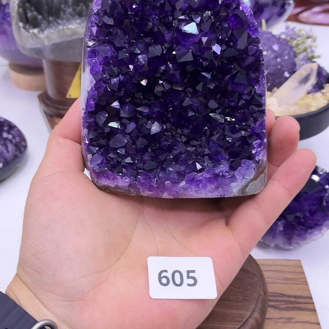大型摆件（非配饰）未镶嵌水晶