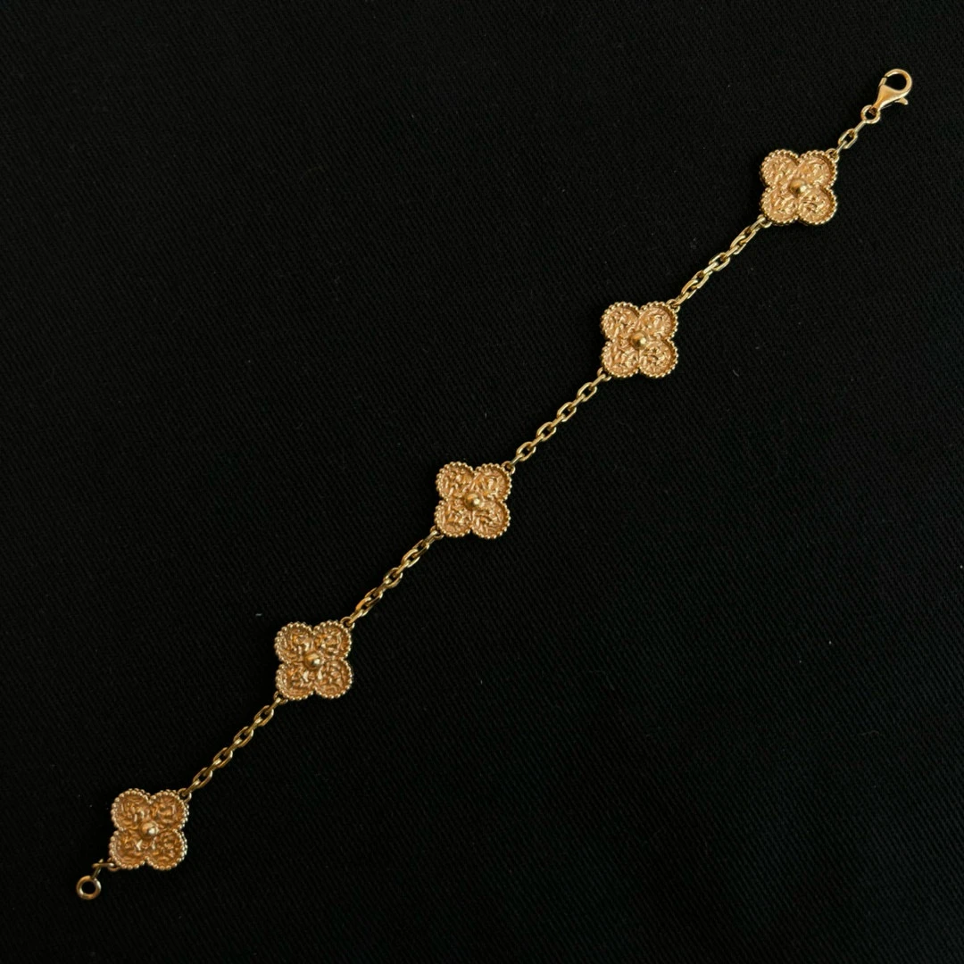 95新 梵克雅宝 Sweet Alhambra四叶草玫瑰金五花熔岩手链 31000