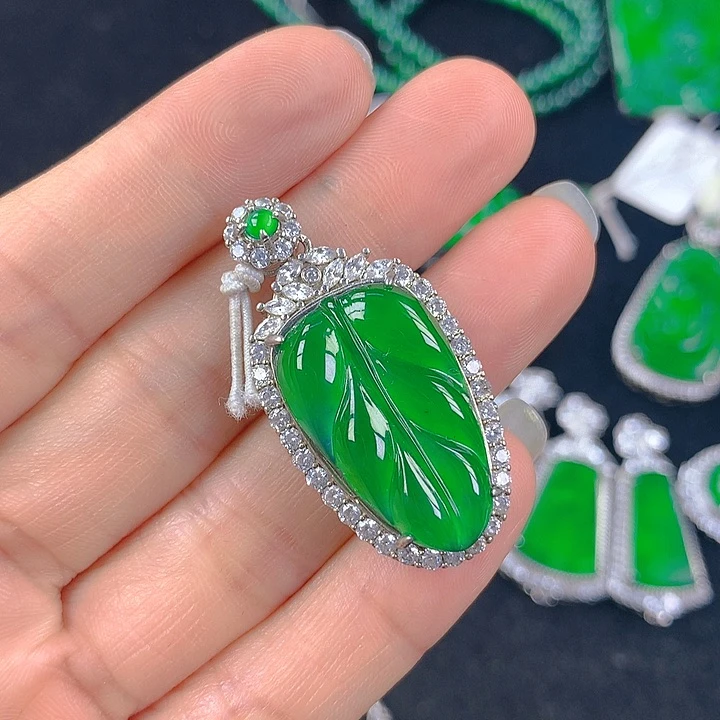 翡翠吊坠(不含链)银S925镶嵌