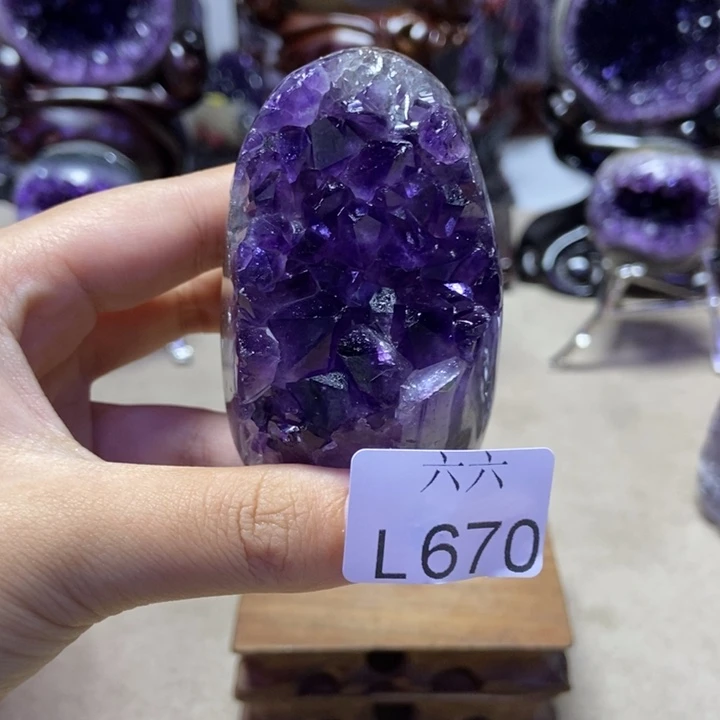 未镶嵌水晶大型摆件(非配饰)摆件