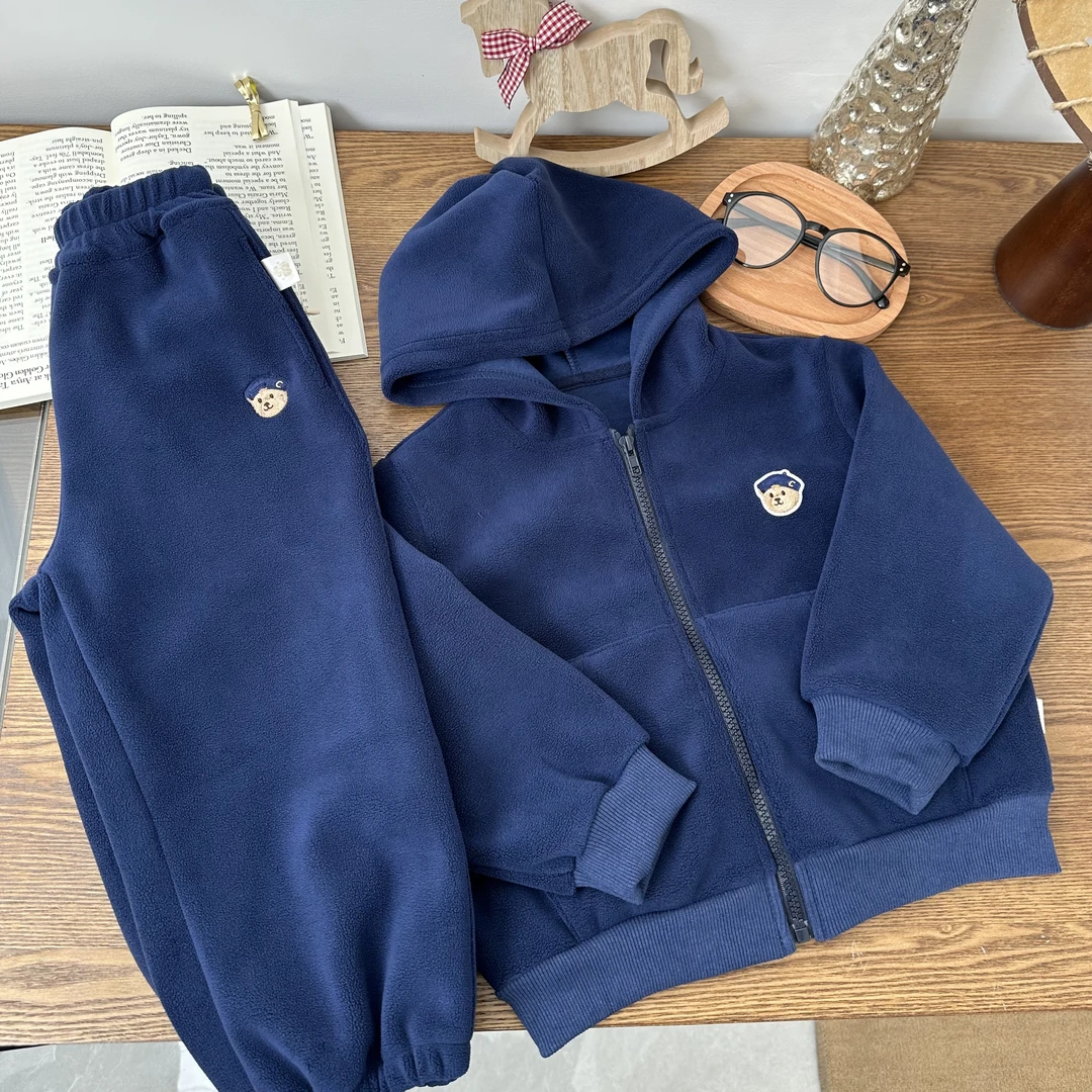 【Golden cherry】儿童纯色C小熊刺绣加厚时尚套装282016