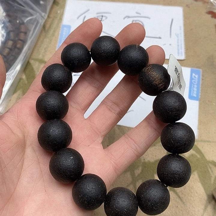 沉香香囊沉香虫漏