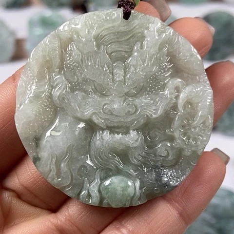 翡翠颈饰未镶嵌龙行天下福利