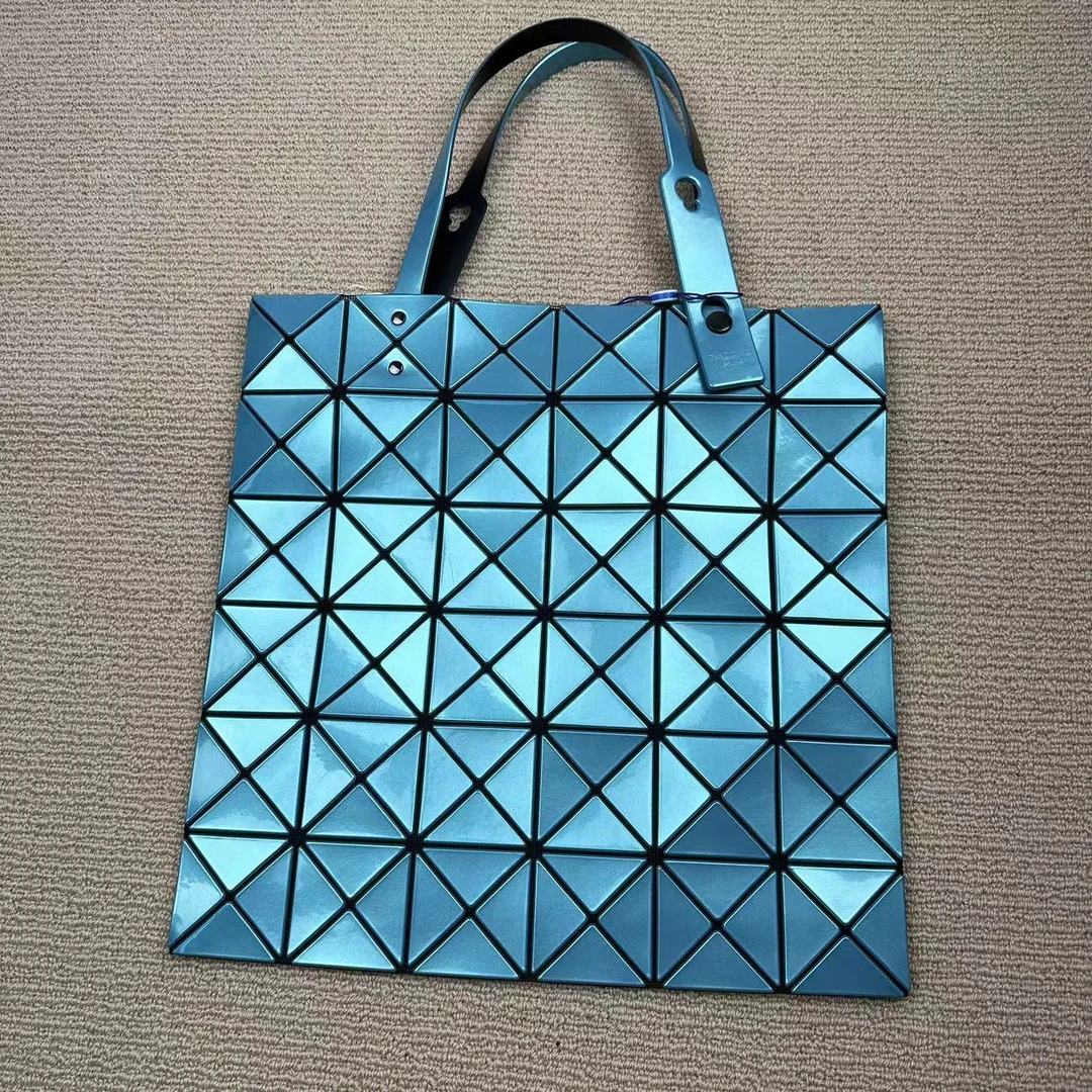 95新 Issey Miyake/三宅一生 【文子姐专属】F431蓝色手提包/FB