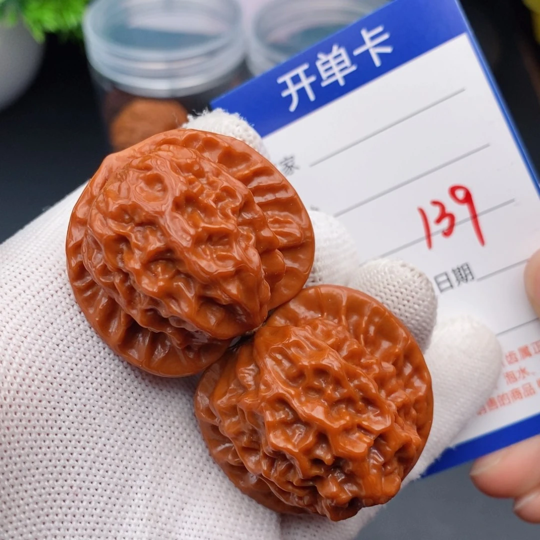 文玩核桃把件39瓷娃娃139