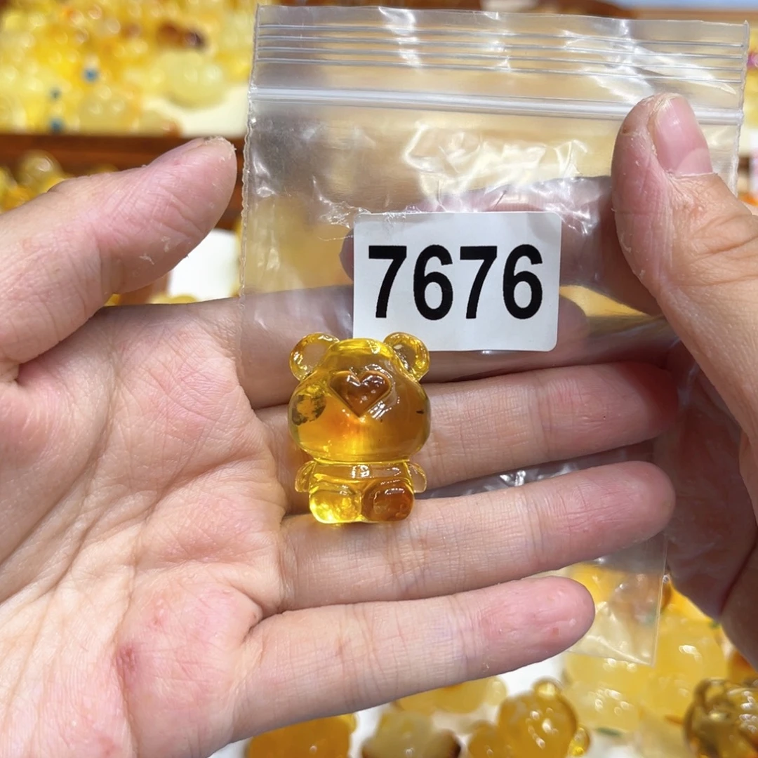 琥珀颈饰未镶嵌蜜蜡