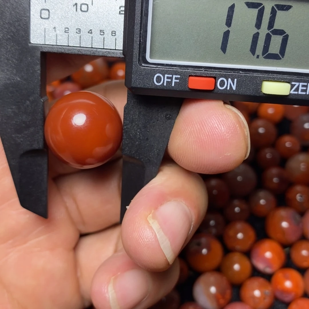 未镶嵌332号圆珠1个南红玛瑙